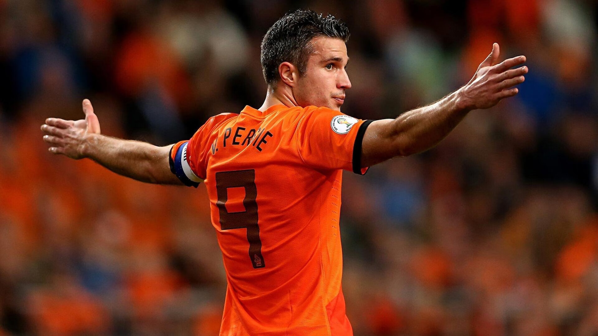 “安赫尔·巴尔博萨的精准进攻与战术执行力，助力美洲狮队在国际舞台屡创佳绩”